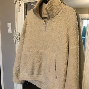 Aerie Sherpa sweater. Size Large.